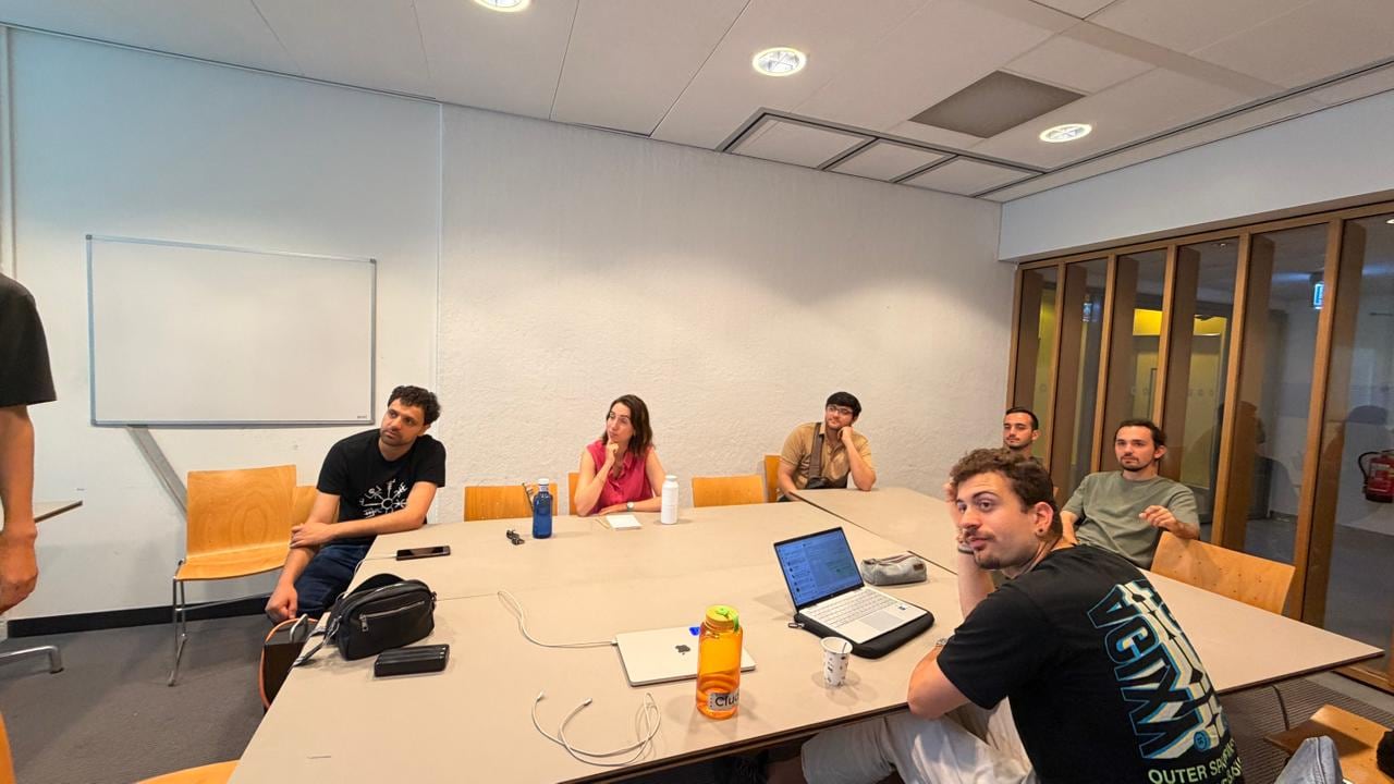 The working table holds disciplines, documents, and decisions together.